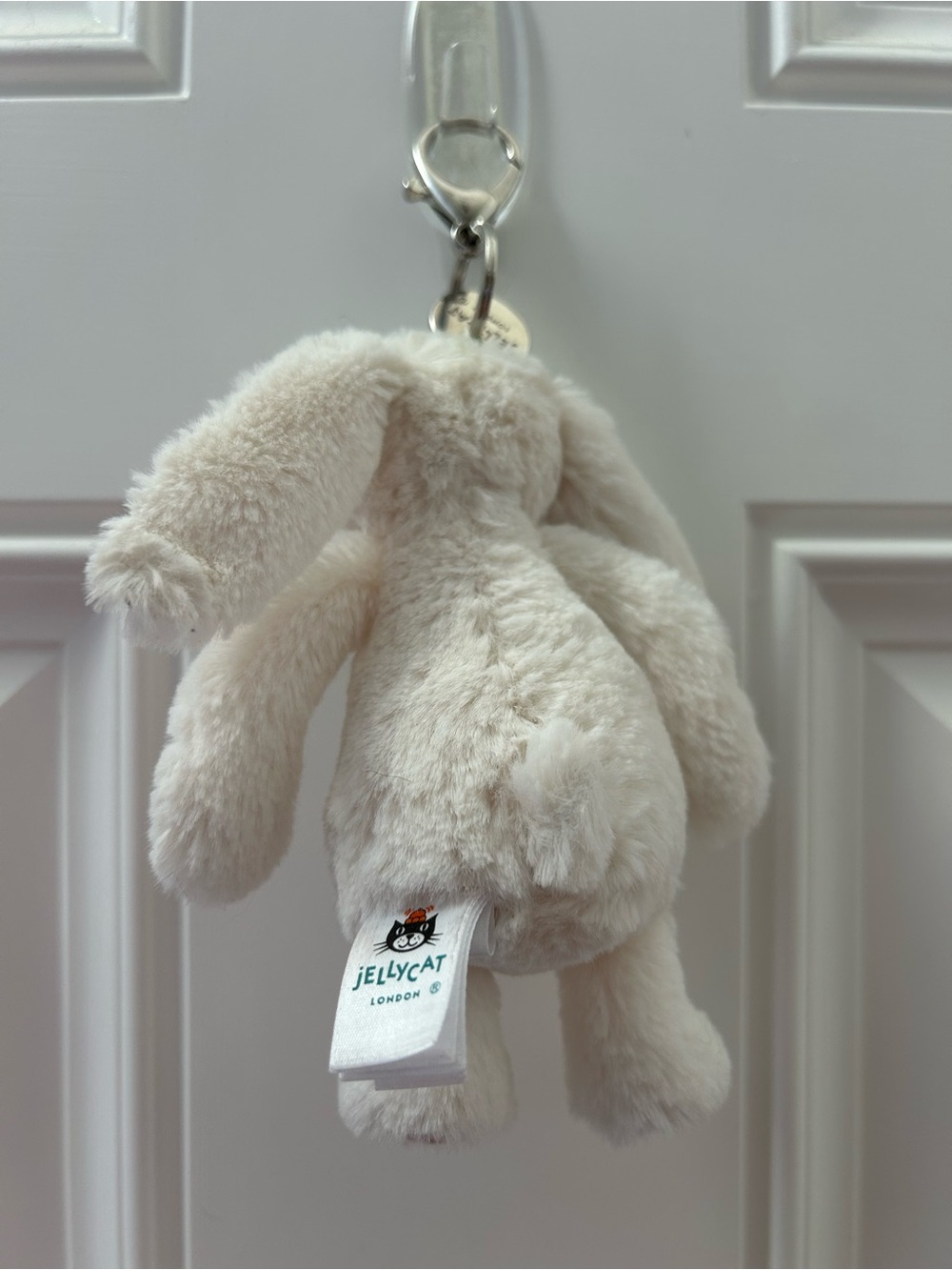 Jellycat Blossom Cream Bunny bag charm - Picture 2 of 2